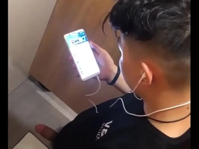 Big cock Asian stud gets it hard in the bathroom
